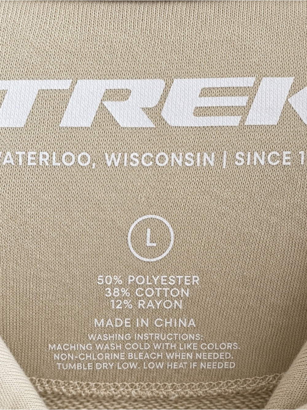 Trek Cream Fleece Pullover Hoodie Size L - Picture 3 of 3